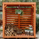 Drewutnia – jak zrobić? Podpowiadamy, jak zbudować drewutnię w ogrodzie!